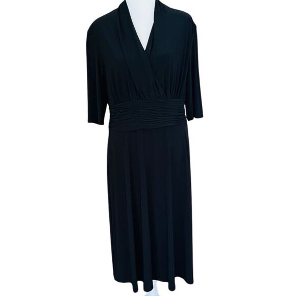 Evan Picone Surplice Neckline Ruched Waist Dress Size 14. - Picture 3 of 10